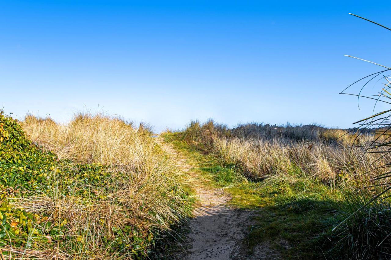 Siletz Bay Getaway Villa Lincoln City Bagian luar foto