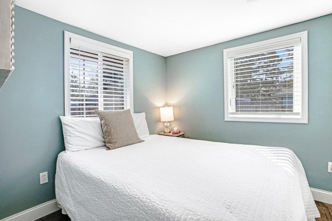 Siletz Bay Getaway Villa Lincoln City Bagian luar foto
