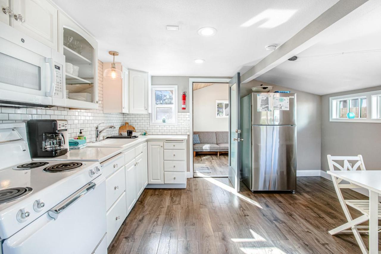 Siletz Bay Getaway Villa Lincoln City Bagian luar foto